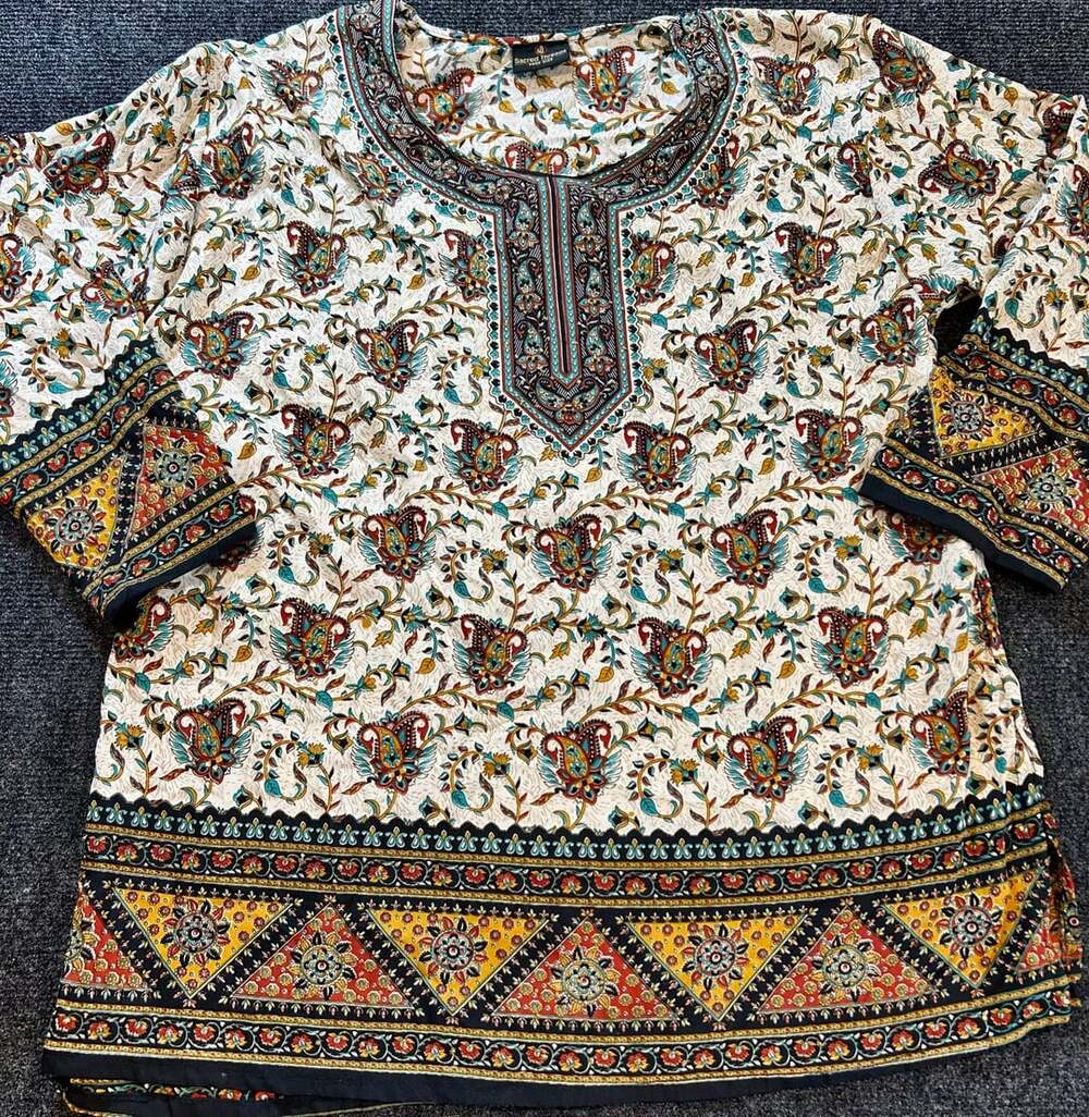 Sacred Threads Paisley Print 3/4 Sleeve Tunic Top